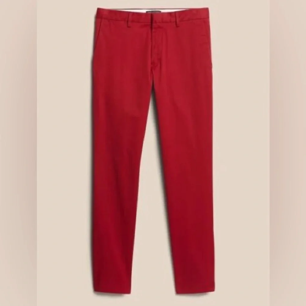 NWOT Banana Republic Rapid Movement Slim Fit Chino Pants